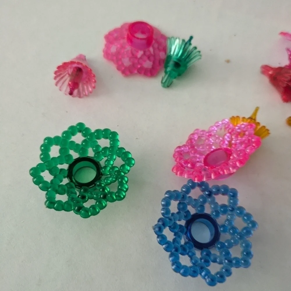 Vintage Light Reflectors Stars/Flowers. Bulbs not tested,extra included